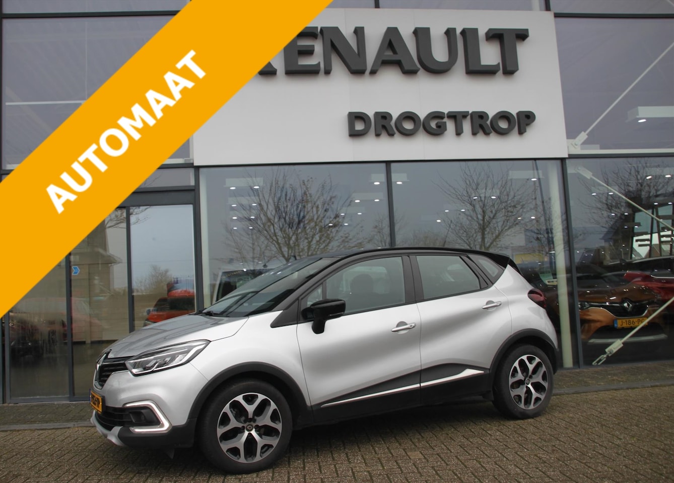 Renault Captur - 150PK-INTENS-AUTOM-62DKM-NAVI-CAMERA-TREKH- - AutoWereld.nl