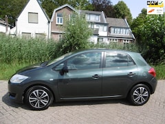 Toyota Auris - 1.4-16V 97pk Terra 5-deurs 157.000km NAP Airco Trekhaak