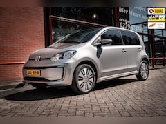 Volkswagen e-Up! - 16Kwh |Snellaadaansluiting | Cruise control | Parkeer hulp | Camera | Stoelverwarming | Cl