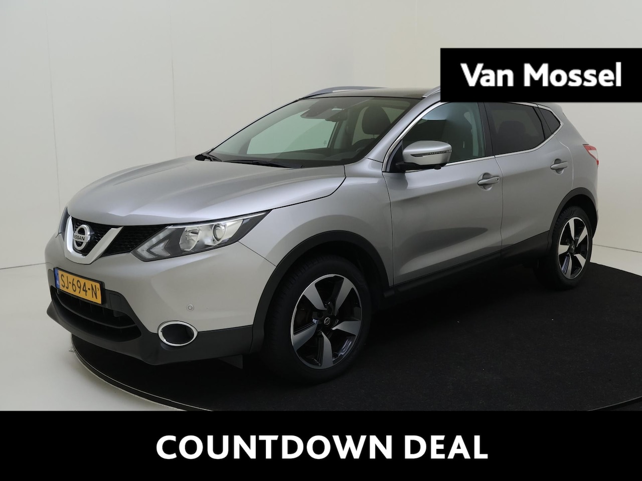 Nissan Qashqai - 1.2 N-Connecta | Trekhaak | Panorama-dak | 360 Camera | Navigatie | Cruise Control | Licht - AutoWereld.nl