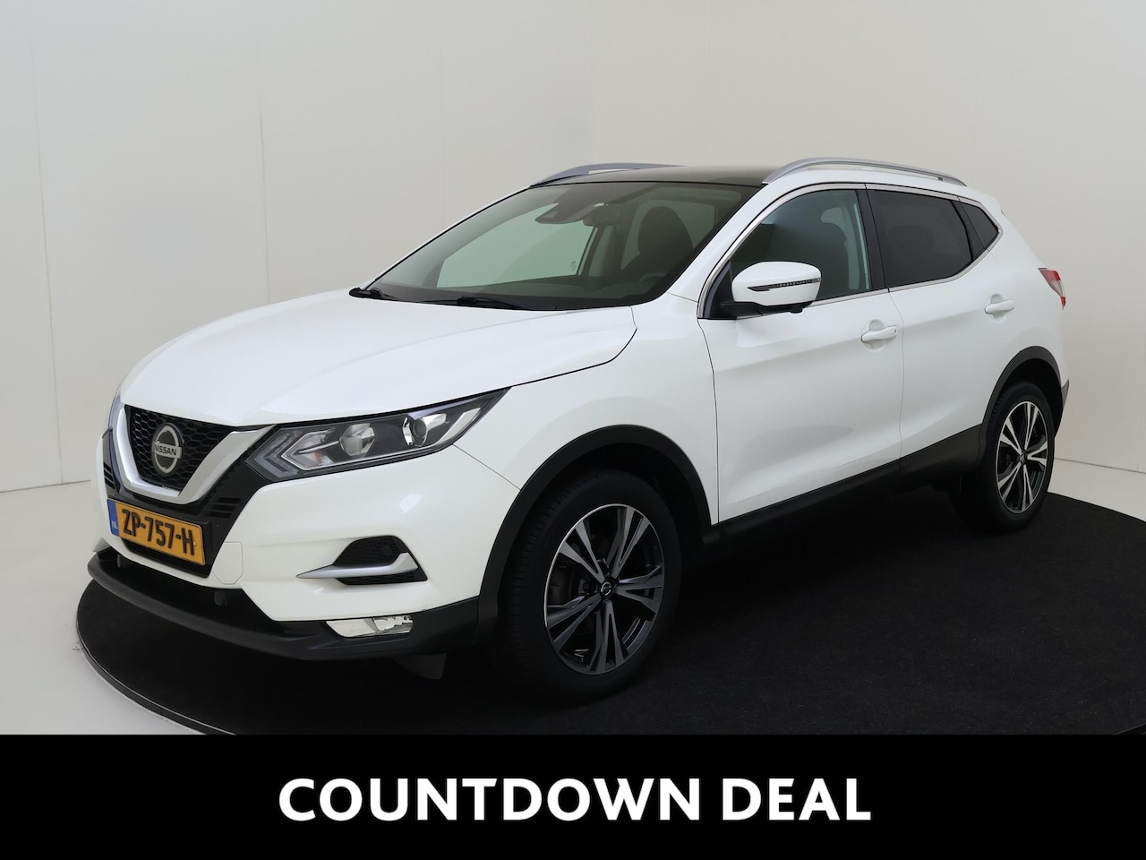 Nissan Qashqai - 1.3 - 140PK DIG-T N-Connecta | Navigatie | Panoramadak | 360 Camera | Cruise Control | Cli - AutoWereld.nl