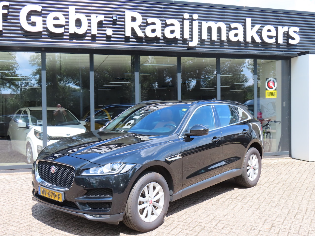 Jaguar F-Pace - 3.0 S AWD 30d*Panorama*Xenon*Leder*EXPORT/EX.BPM* - AutoWereld.nl