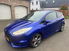 Ford Fiesta - 1.6 ST2 182PK CRUISE.NAVI.RECARO.NAP