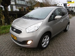 Kia Venga - 1.6 CVVT Super Pack 125pk Navi Clima Cruise Trekhaak 1300kg