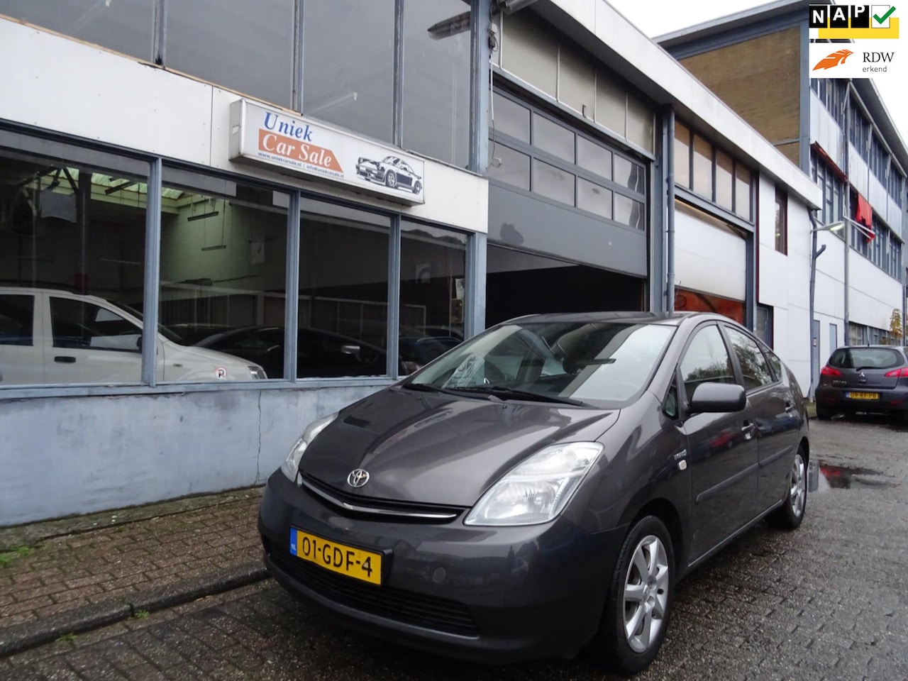 Toyota Prius - 1.5 VVT-i Comfort 1.5 VVT-i Comfort - AutoWereld.nl