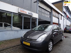 Toyota Prius - 1.5 VVT-i Comfort