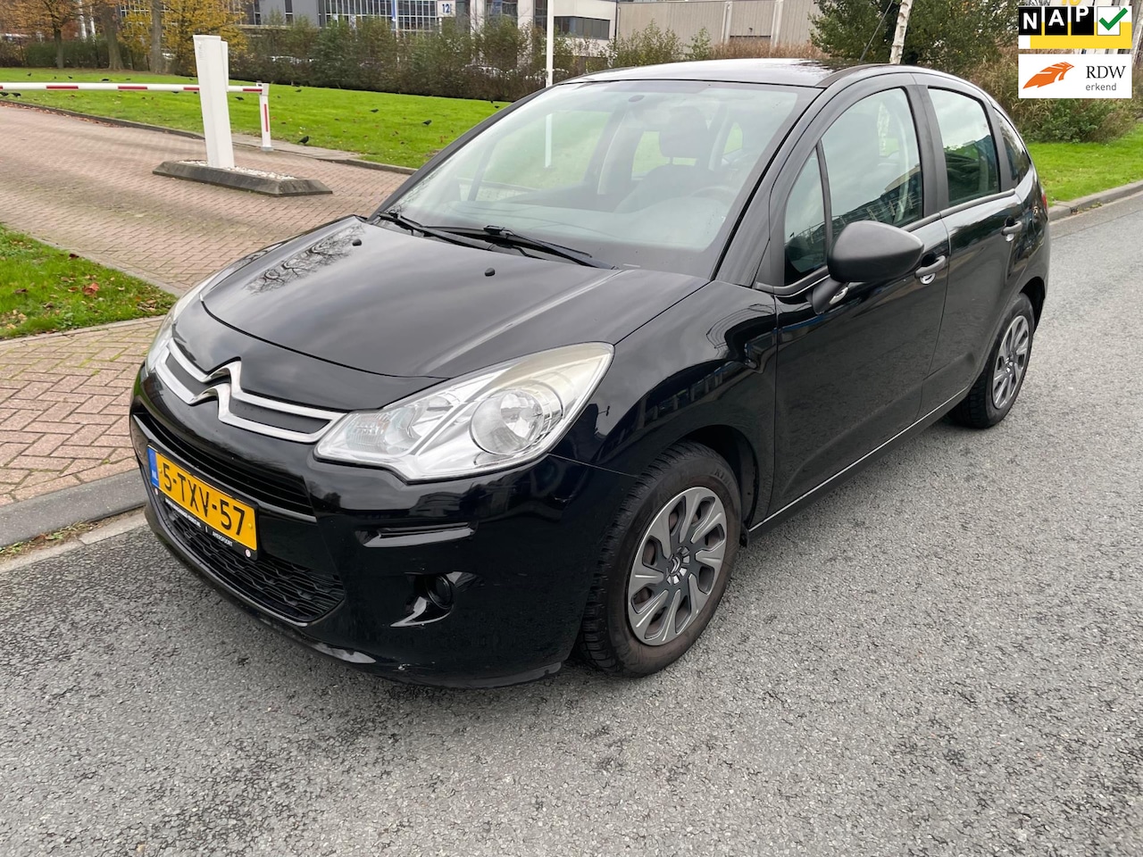 Citroën C3 - 1.0 VTi Attraction | Airco | Nieuwe Distributieriem + APK - AutoWereld.nl