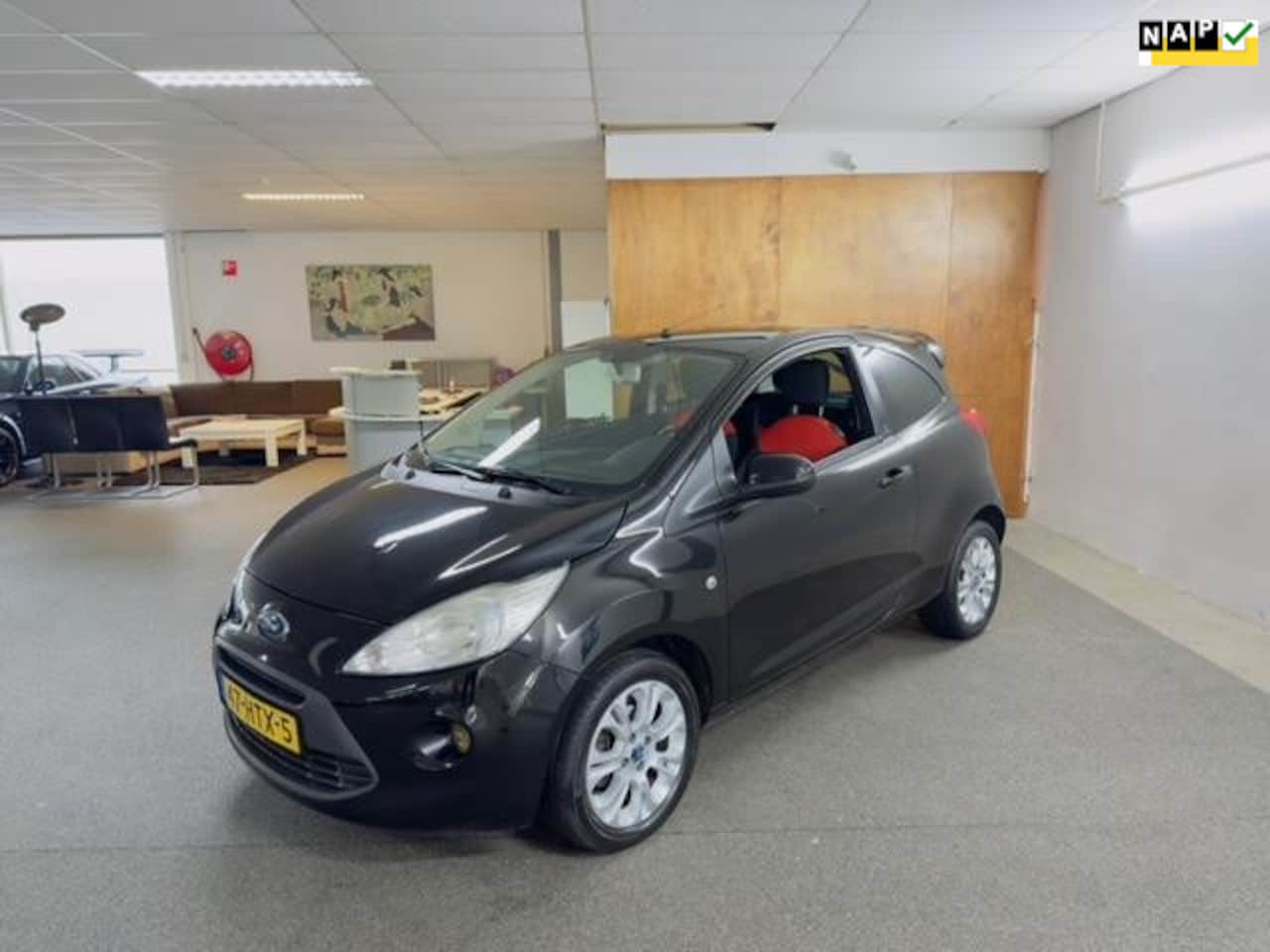 Ford Ka - 1.2 Titanium Apk Nieuw,2e eigenaar,Airco,E-Ramen,Lm velgen,N.A.P,2 sleutels + Boekjes,Tops - AutoWereld.nl