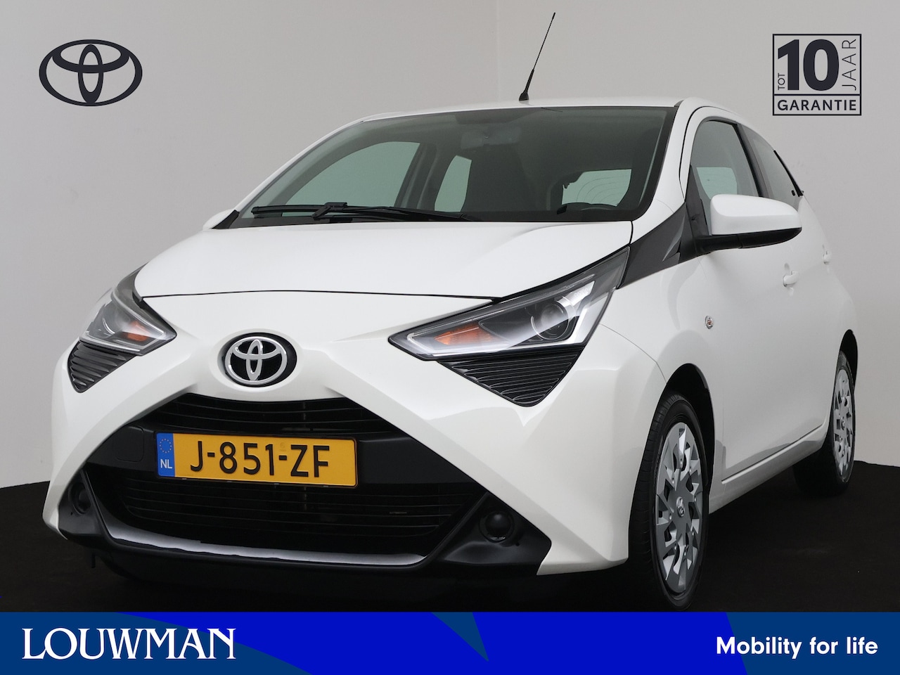 Toyota Aygo - 1.0 VVT-i x-play | Apple Carplay/Android Auto | Airco | - AutoWereld.nl