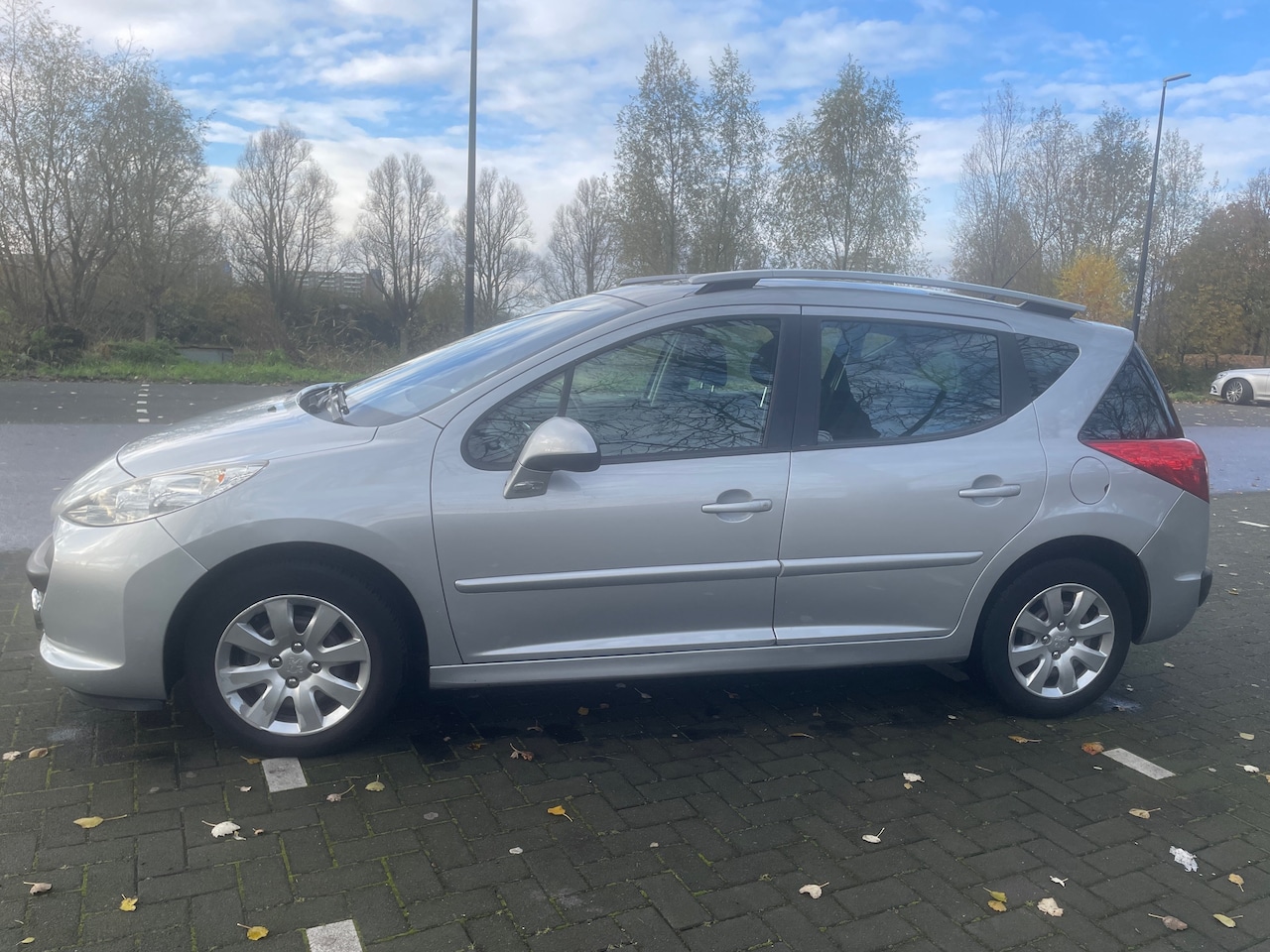 Peugeot 207 SW - 1.6 VTi XS - AutoWereld.nl