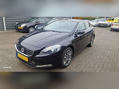 Volvo V40 - 2.0 D4 Summum Business