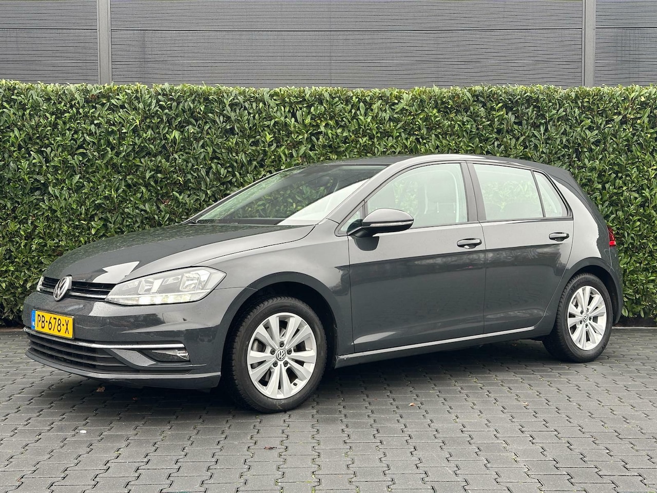 Volkswagen Golf - 7.5 1.4 TSI Highline FACELIFT NL AUTO, NAP, TREKHAAK, SPORTVELGEN, CRUISE, ECC-AIRCO, LED, - AutoWereld.nl