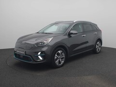 Kia e-Niro - ExecutiveLine 64 kWh | 3-Fase | Stoel- en stuurverwarming | Navigatie | Camera |