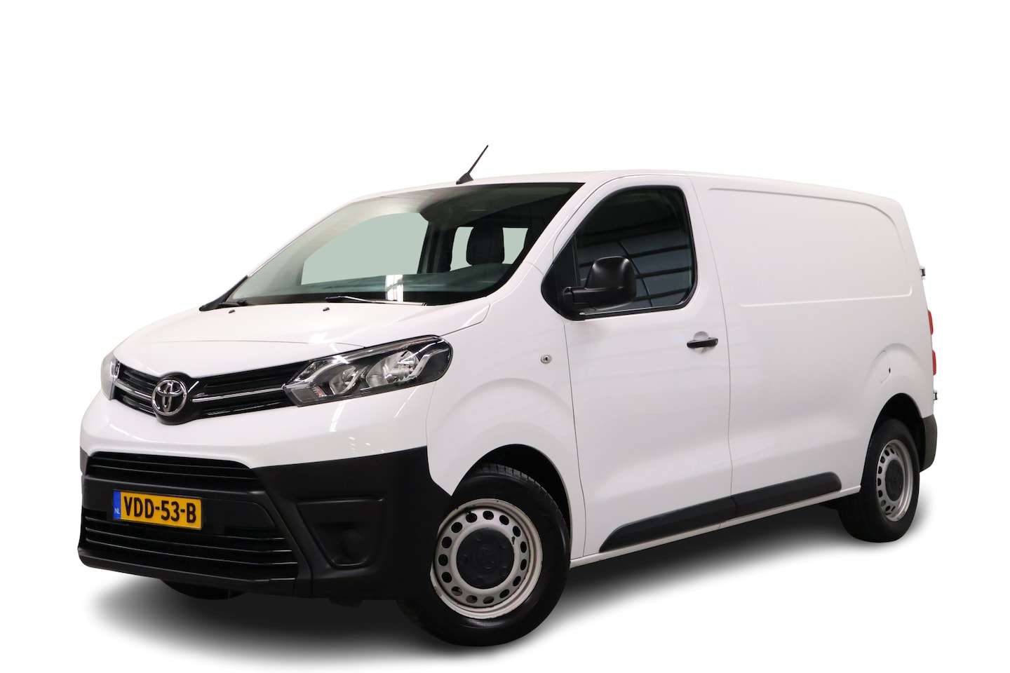 Toyota ProAce Worker - 2.0 D-4D Navigator | Trekhaak | Volledig afgetimmerd - AutoWereld.nl