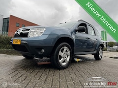 Dacia Duster - 1.6 Lauréat 2wd/TREKHAAK/AIRCO/ELEKTR.RAMEN/NAP