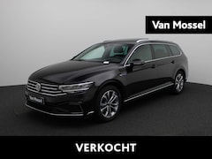 Volkswagen Passat Variant - 1.4 TSI PHEV GTE Business 218 PK | Automaat | Navigatie | Camera | Panoramadak | Adaptive