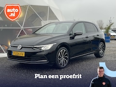 Volkswagen Golf - 1.0 eTSI Life | Camera | Carplay | LED | Keyless | Navigatie | 17"LM Velgen |