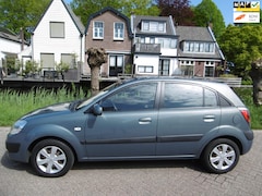 Kia Rio - 1.4 X-tra 97pk 5-deurs Airco Historie Degelijke Aziaat