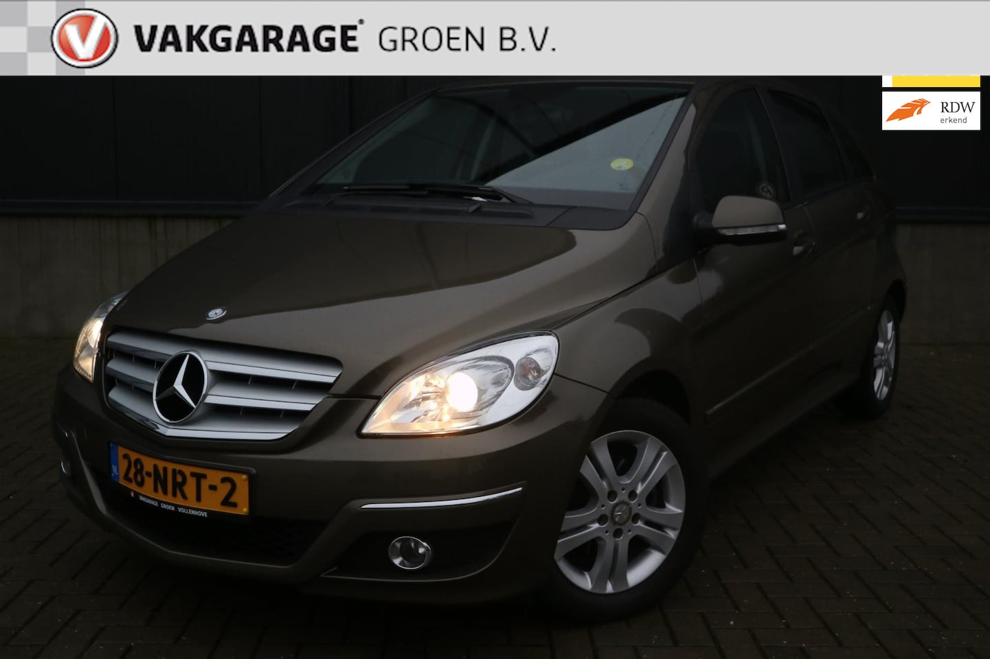 Mercedes-Benz B-klasse - 160 Business Class / Automaat / cruise / airco / l.m. velgen ! - AutoWereld.nl