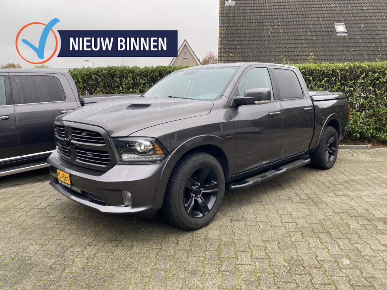 Dodge Ram - SPORT 5.7 V8 4x4 Lage bijtelling N.A.P. - AutoWereld.nl