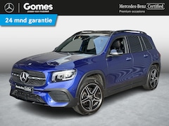 Mercedes-Benz GLB - 180 AMG | Panoramadak | | Nightpakket | Panoramadak | Achteruitrijcamera | Stoelverwarming