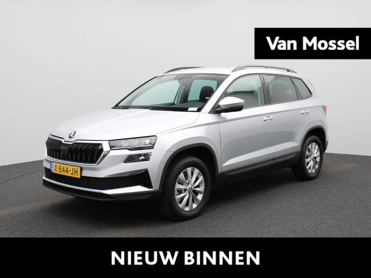 Skoda Karoq - 1.5 TSI ACT Business Edition 150 PK AUTOMAAT | Navigatie | Stoelverwarming | Climate Contr - AutoWereld.nl