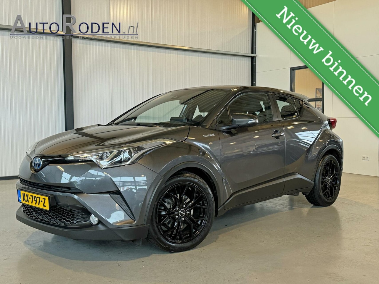 Toyota C-HR - 1.8 Hybrid Dynamic Camera|Navi|Trekhaak|Adapt.Cruise - AutoWereld.nl