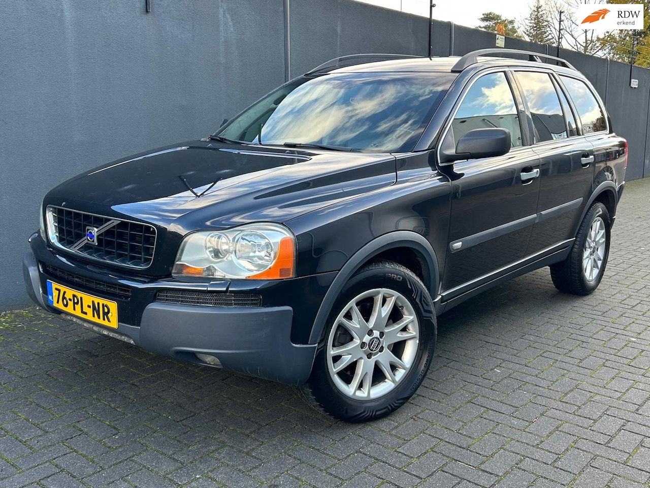 Volvo XC90 - 2.4 D5 Exclusive / NAP / APK / 7 Persoons - AutoWereld.nl