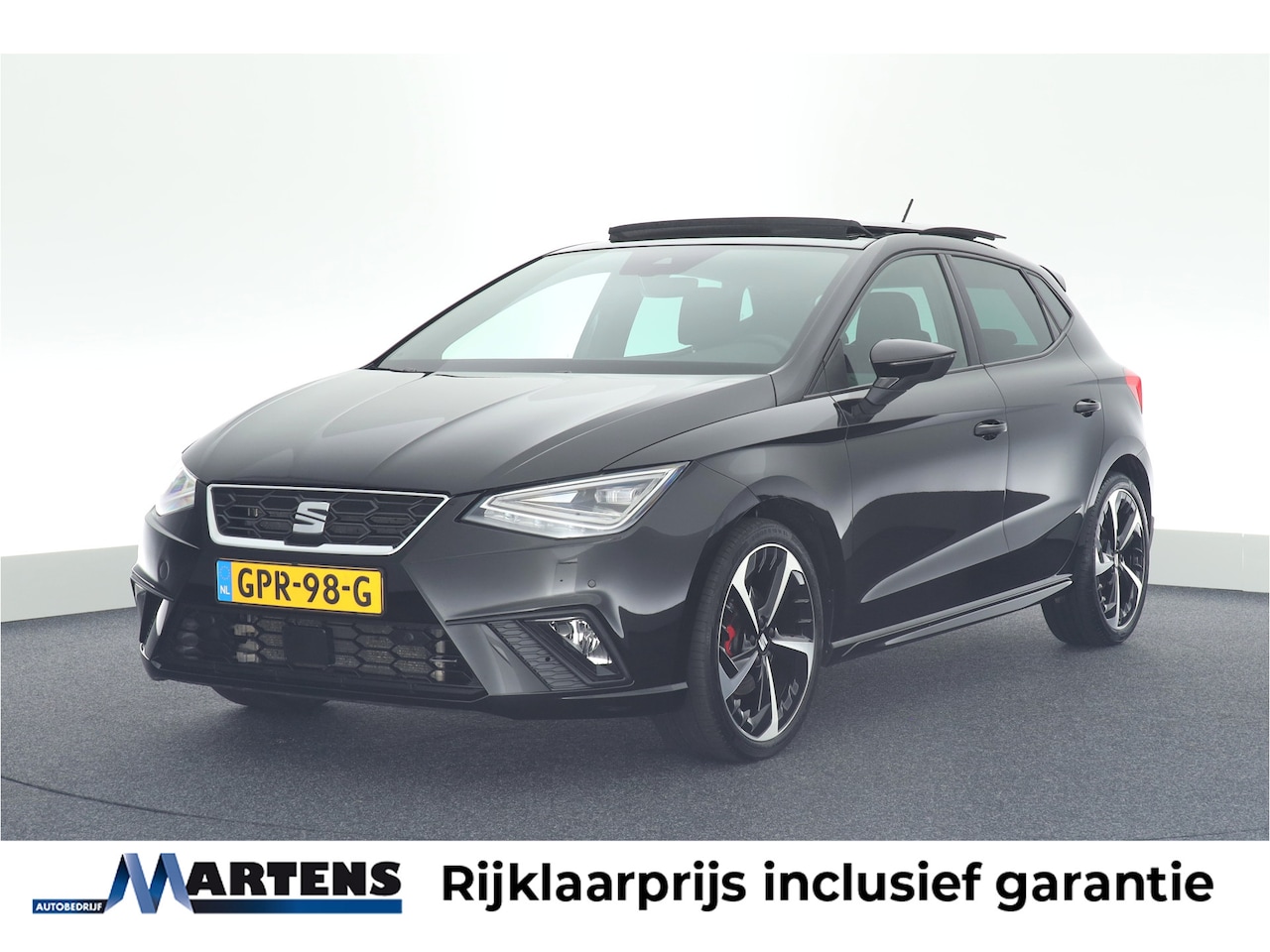 Seat Ibiza - 1.5 TSI 150pk DSG FR Beats Virtual Cockpit Stoelverwarming Camera Led Panoramadak Navigati - AutoWereld.nl