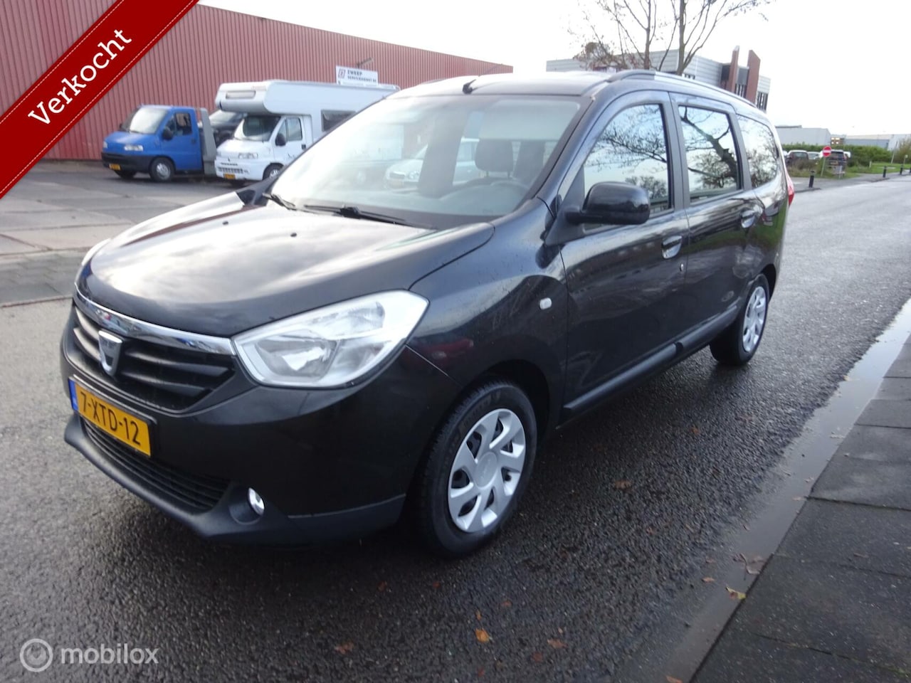 Dacia Lodgy - 1.2 TCe Blackline 5p.Trekhaak,Navi,Leer!! - AutoWereld.nl