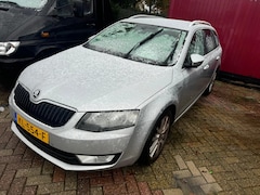 Skoda Octavia Combi - 1.6 TDI Greentech JOY Business