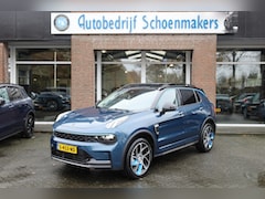 Lynk & Co 01 - 1.5 261PK 6.6Kwh LADEN 360-CAMERA PANO/SCHUIF INFINITY DAB NAVI CARPLAY STOELVERWARMING EL