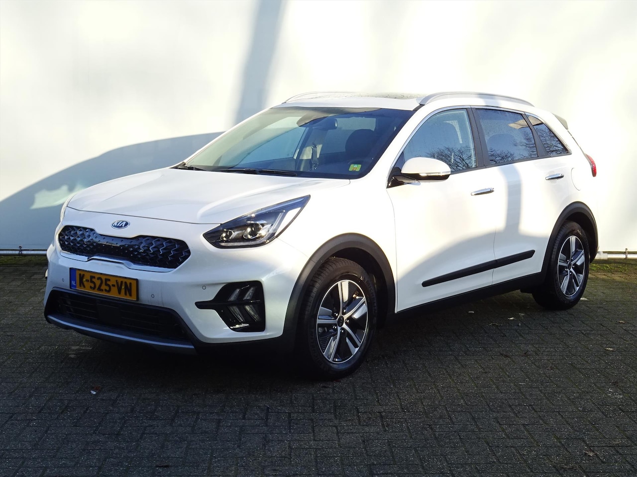 Kia Niro - 1.6 GDi Hybrid ExecutiveLine | Navigatie | Schuif- kanteldak | - AutoWereld.nl