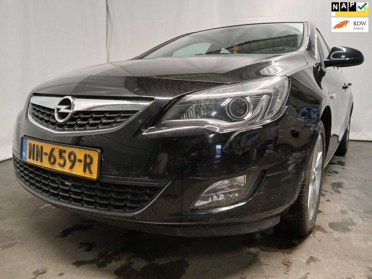 Opel Astra - 1.4 Turbo Sport - Airco - Navi - Export - Schade - AutoWereld.nl