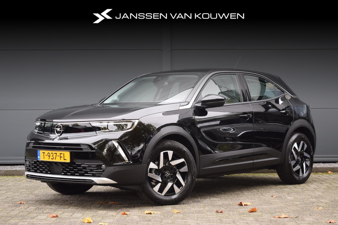 Opel Mokka-e - Elegance 50-kWh 11kw bl. Achteruitrijcamera Apple CarPlay Navi Pro - AutoWereld.nl