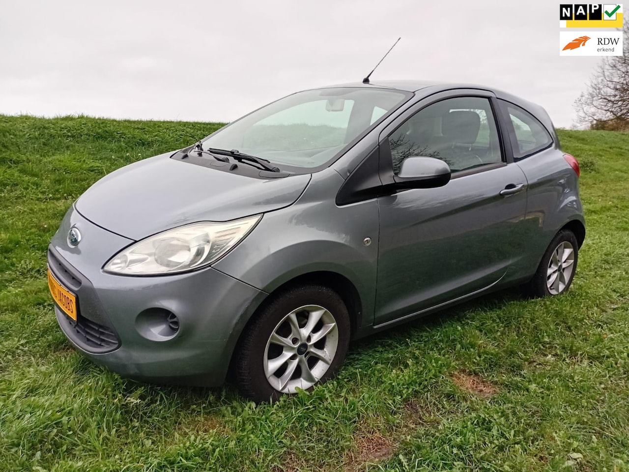 Ford Ka - 1.2i Style start/stop Airco Lichtmetalen velgen APK 11-'25 ABS ASC - AutoWereld.nl