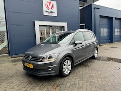 Volkswagen Touran - TSI Comfortline Business 7Persoons|Luxe|Camera|Massage|