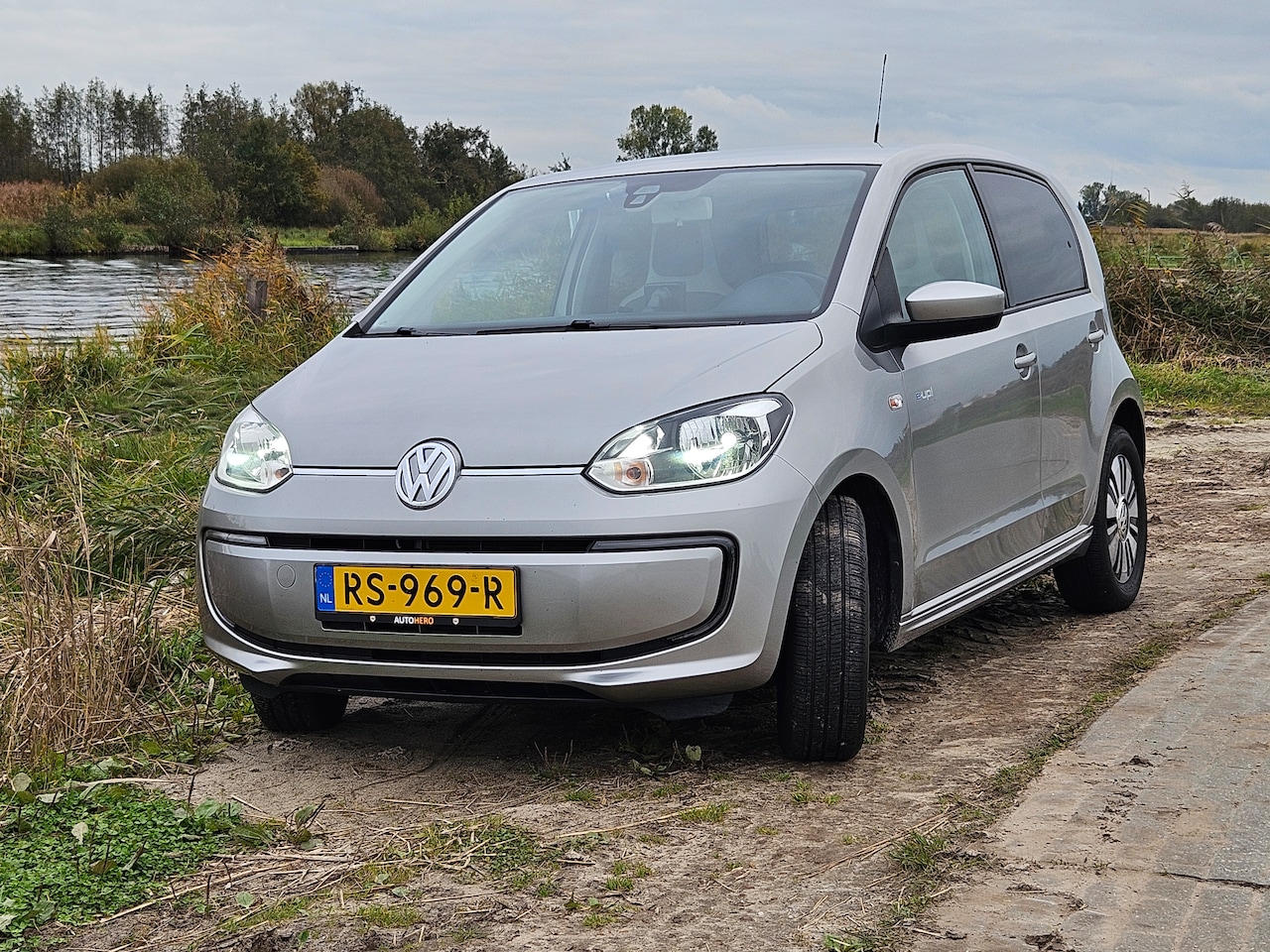 Volkswagen e-Up! - e-up! Zeer nette auto. - AutoWereld.nl