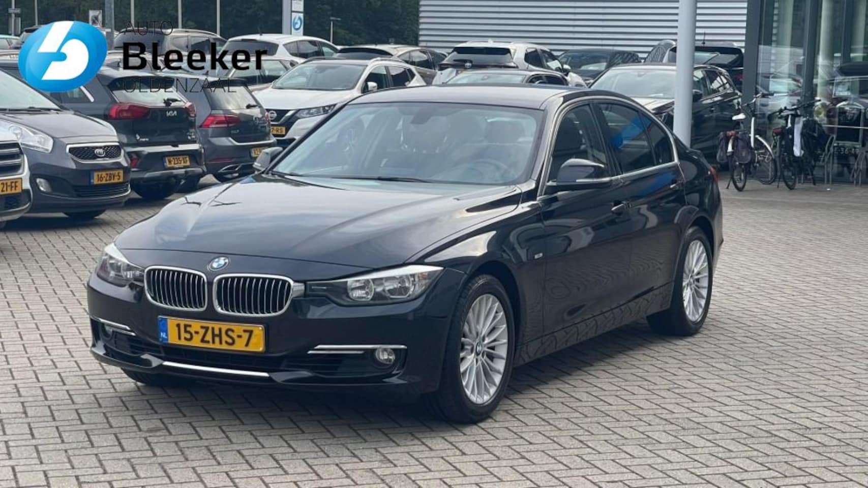 BMW 3-serie - 320I 184Pk Executive Airco Navi PDC Cruise - AutoWereld.nl