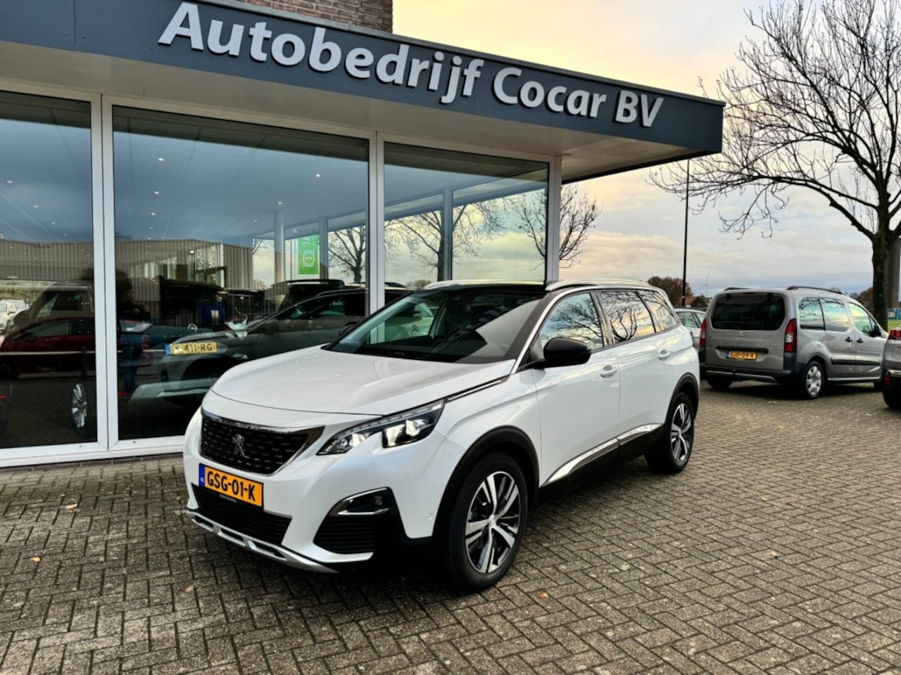 Peugeot 5008 - 1.2 PT CROSSWAY ALL IN PRIJS - AutoWereld.nl