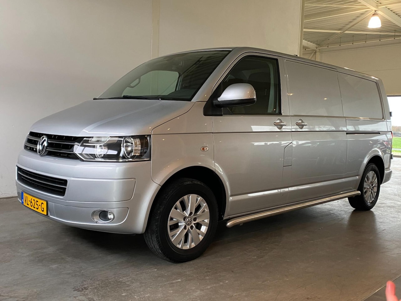 Volkswagen Transporter - 2.0 TDI 140PK 2x schuifdeur trekhaak - AutoWereld.nl