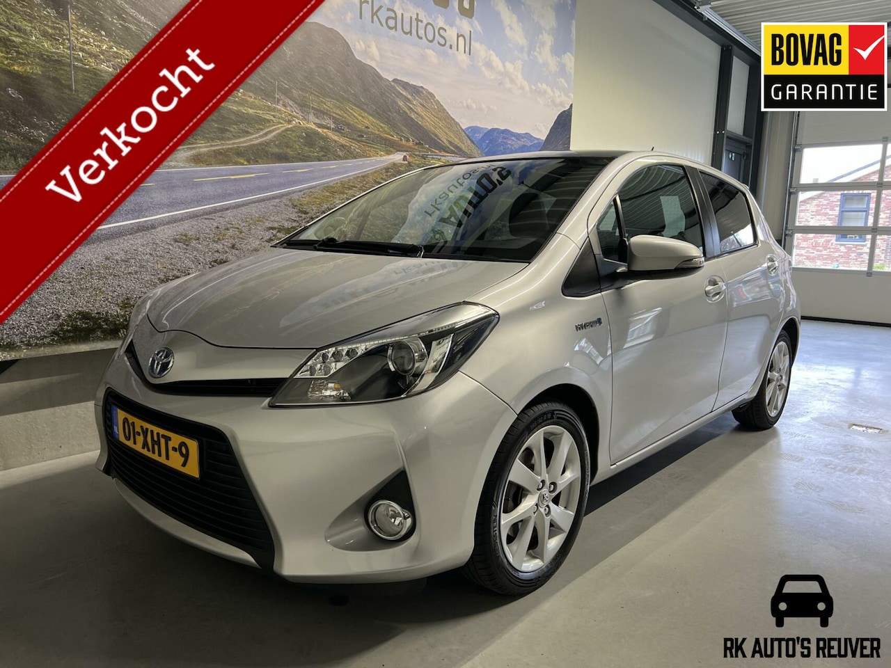 Toyota Yaris - 1.5 Full Hybrid Dynamic /Orig. NL/ Pano - AutoWereld.nl