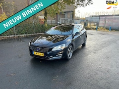 Volvo V60 - 2.4 D6 AWD Plug-In Hybrid Summum