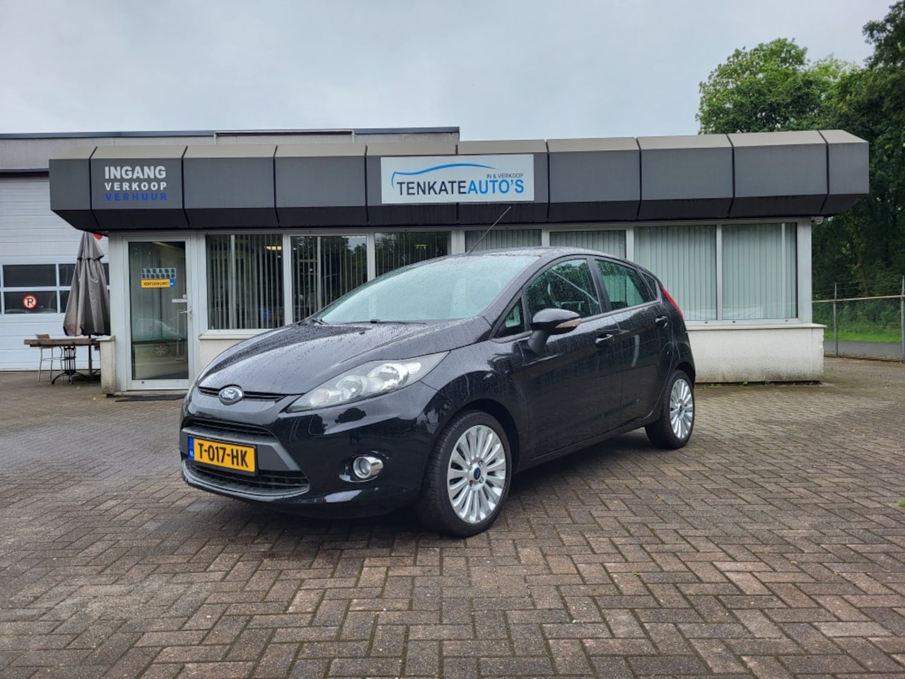 Ford Fiesta - 1.25 Titanium Airco Lichtmetaal 16 Inch PDC - AutoWereld.nl