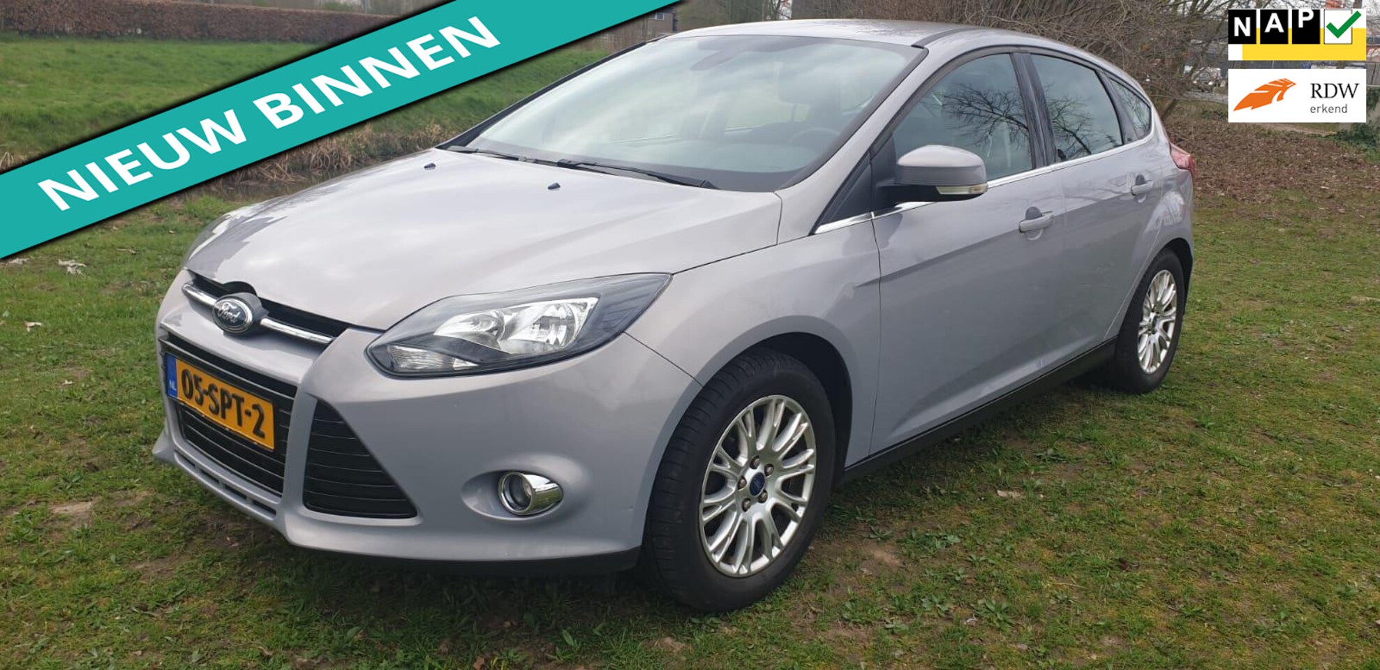 Ford Focus - 1.6 TI-VCT Titanium SUPER MOOIE AUTO DEALER ONDER HOUDEN ALLE INRUIL MOGELIJK - AutoWereld.nl