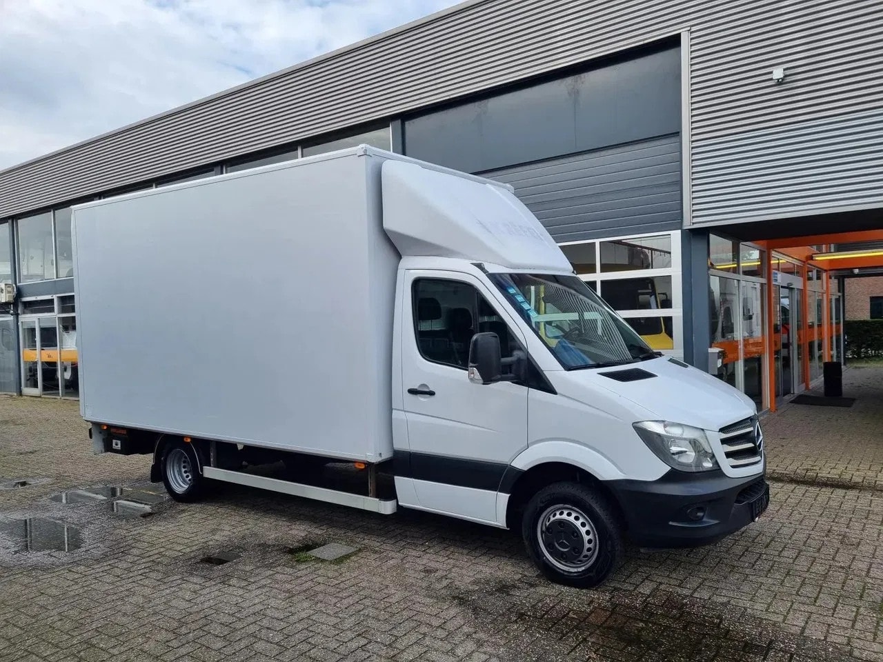 Mercedes-Benz Sprinter - 516 CDI/ Bakwagen 21 KUB/ Laadklep - AutoWereld.nl