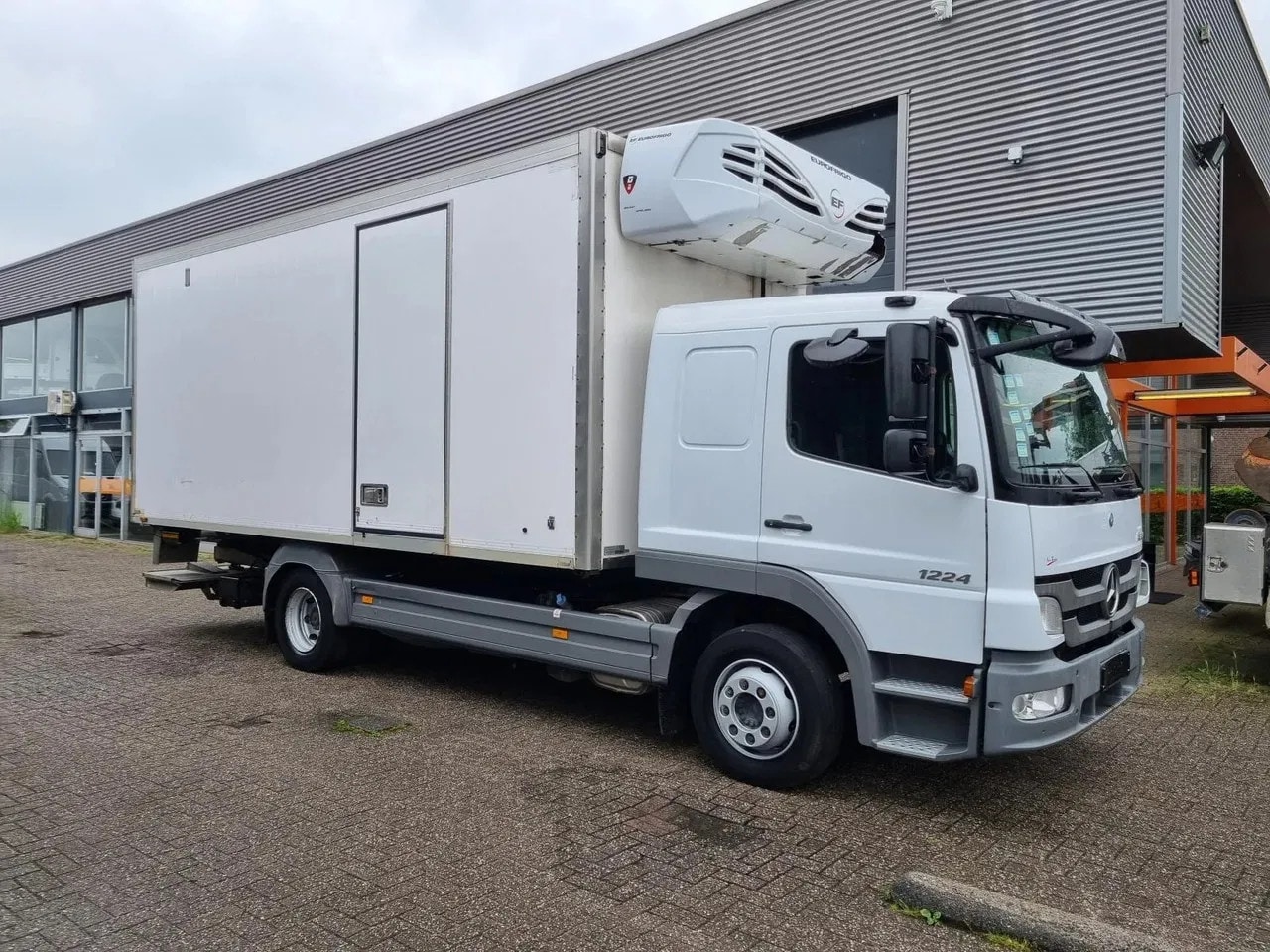 Mercedes-Benz Atego - 1224 Kuhlkoffer -20/+20 / Schlafkabine/ Multitemp 3 compart. - AutoWereld.nl