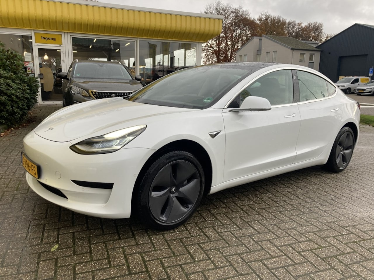 Tesla Model 3 - Stnd.RWD Plus 60 kWh - AutoWereld.nl