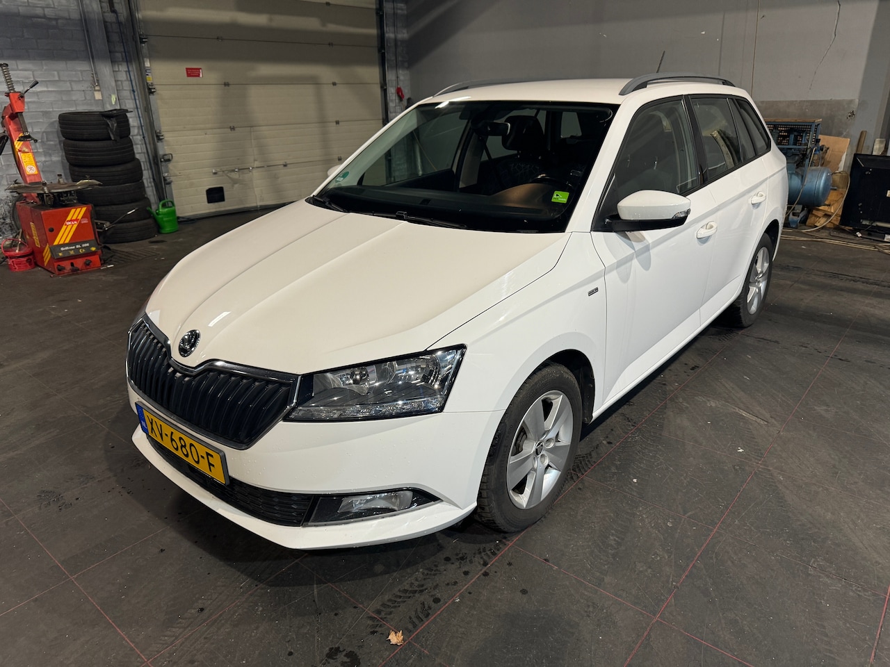 Skoda Fabia Combi - 1.0 TSI Clever - AutoWereld.nl