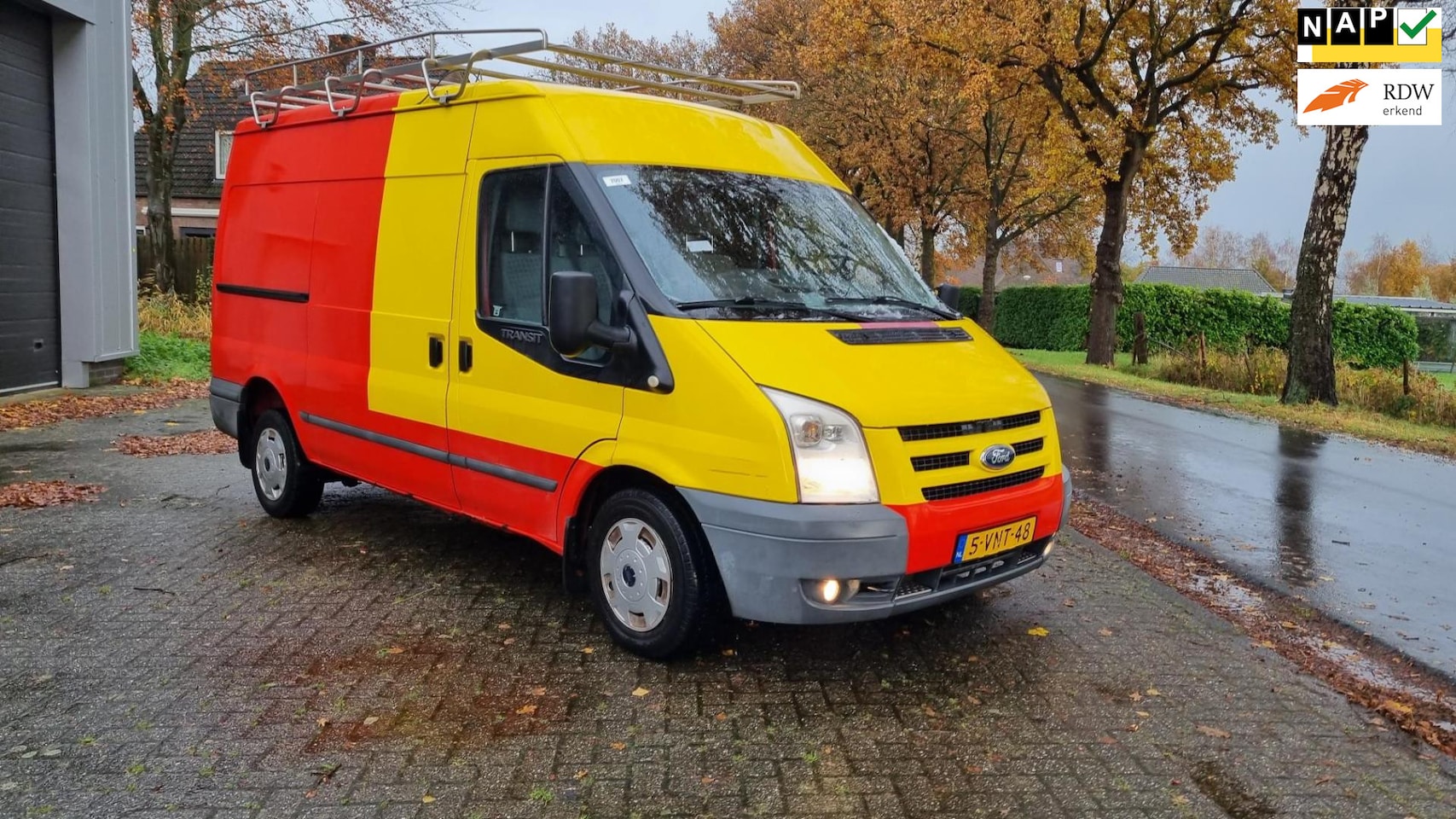 Ford Transit - 280M 2.2 TDCI 115PK AIRCO 5-2011 TREND 213000KM NAP - AutoWereld.nl